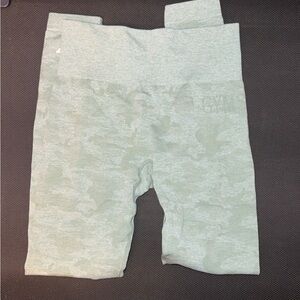 Gymshark Sage Camo Leggings